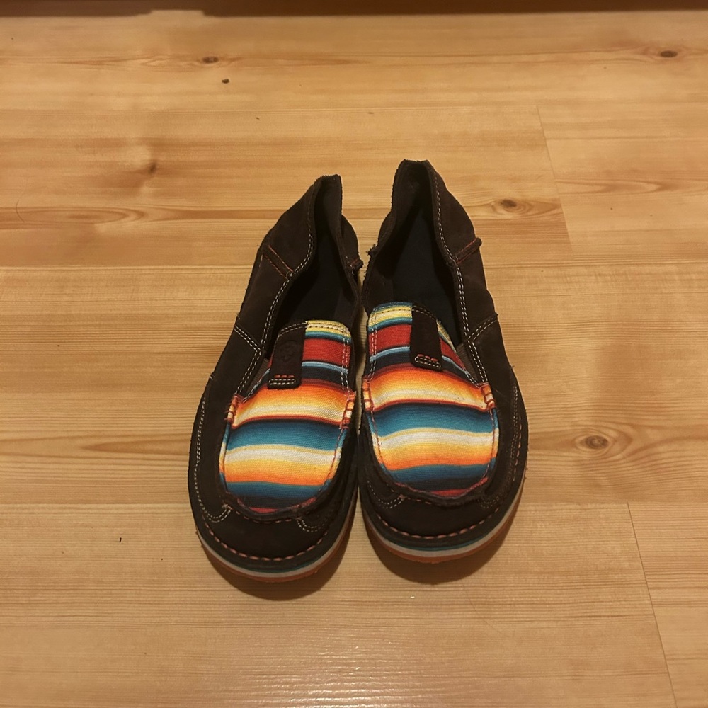 Ariat Women's Cruisers with Multicolor Stripes